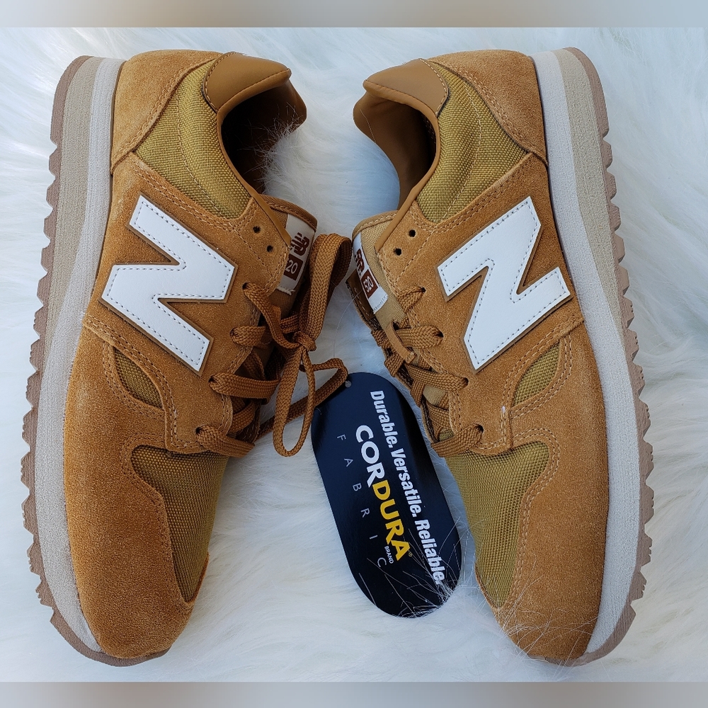 New Balance 520 Classics Sneakers